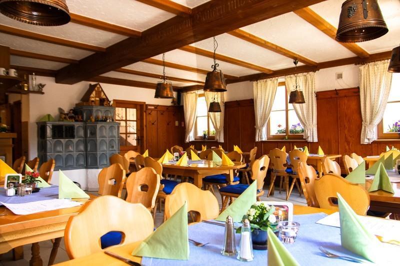 Hotel Zur Frischen Quelle Oberasbach Zewnętrze zdjęcie
