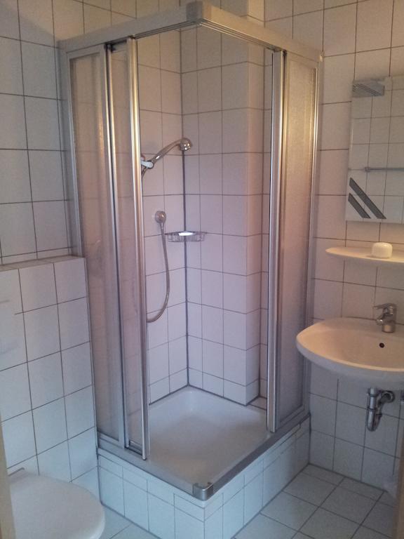 Hotel Zur Frischen Quelle Oberasbach Pokój zdjęcie